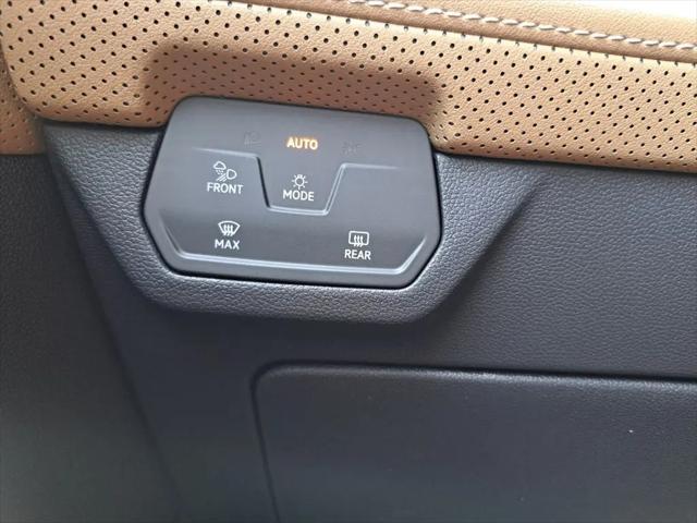 2026 Volkswagen Atlas Cross Sport SE with Technology
