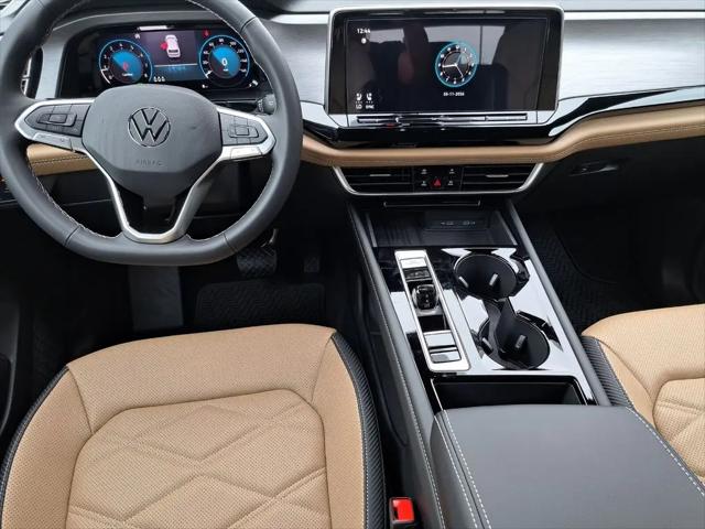 2026 Volkswagen Atlas Cross Sport SE with Technology