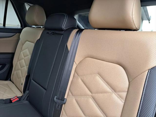 2026 Volkswagen Atlas Cross Sport SE with Technology
