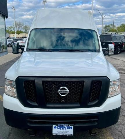 2019 Nissan 2500 SV V8