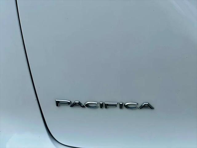 2017 Chrysler Pacifica LX