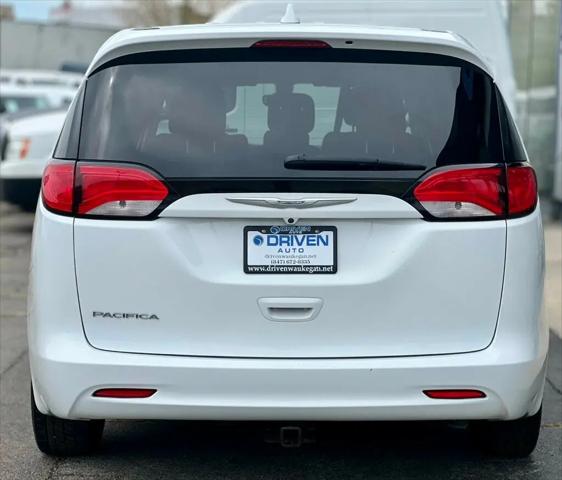 2017 Chrysler Pacifica LX