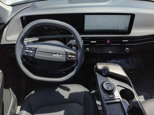 2025 Kia EV6 Light Long Range RWD
