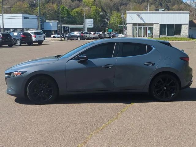 2023 Mazda Mazda3 2.5 S Carbon Edition