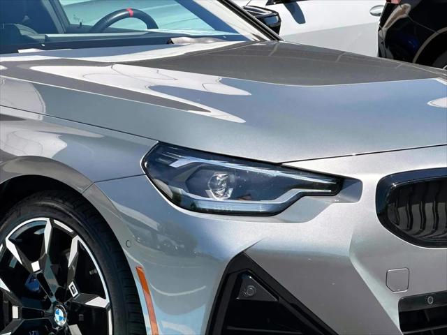 2025 BMW M240 i xDrive