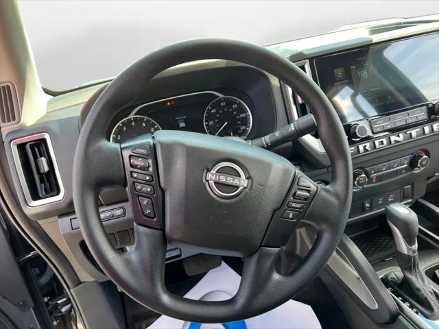 2025 Nissan Frontier Crew Cab SV 4x4
