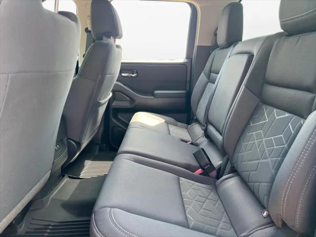 2025 Nissan Frontier Crew Cab SV 4x4