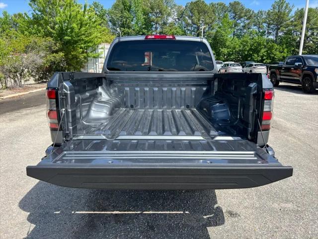 2025 Nissan Frontier Crew Cab SV 4x4
