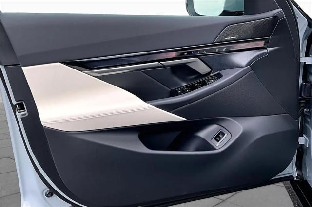 2027 BMW 5 Series 530i