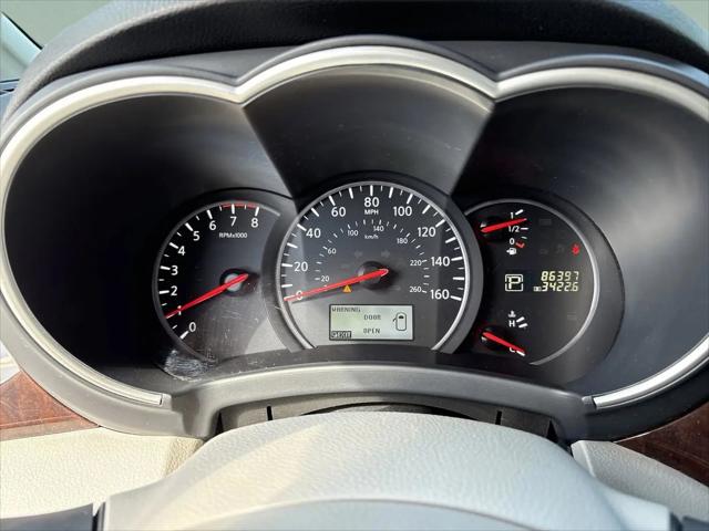 2014 Nissan Quest S