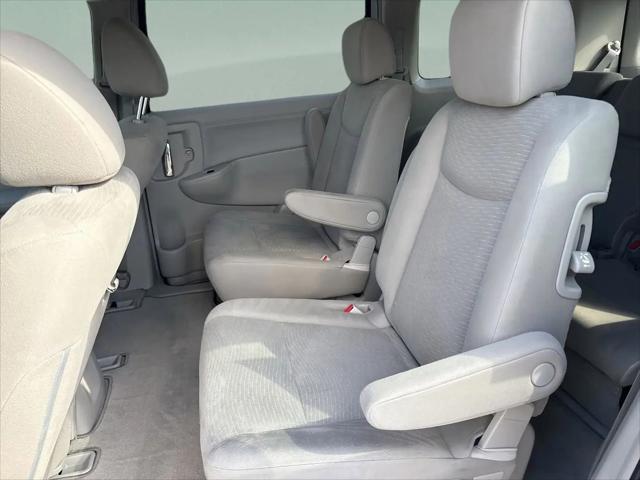 2014 Nissan Quest S