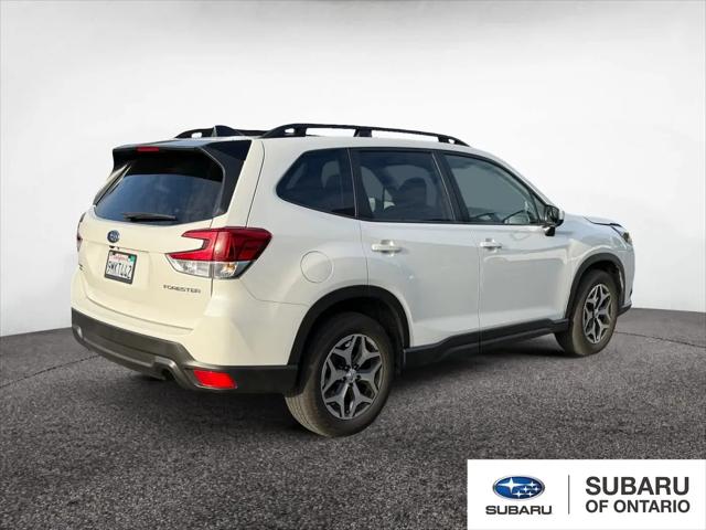 2024 Subaru Forester Premium