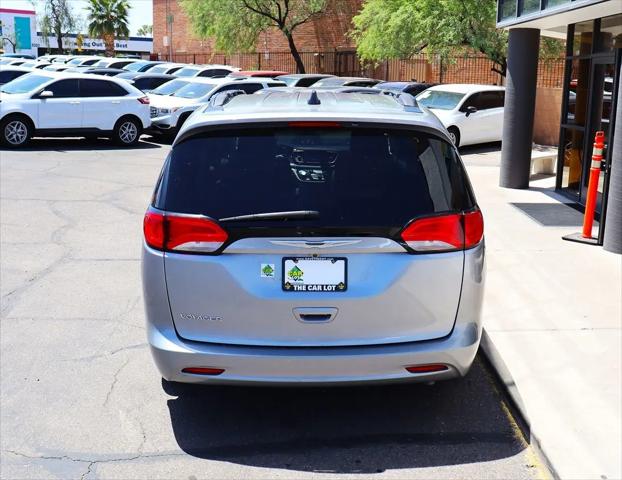 2021 Chrysler Voyager LXI