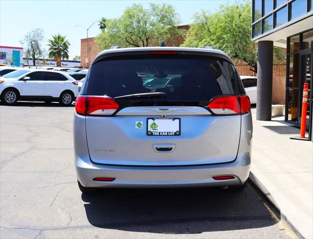 2021 Chrysler Voyager LXI