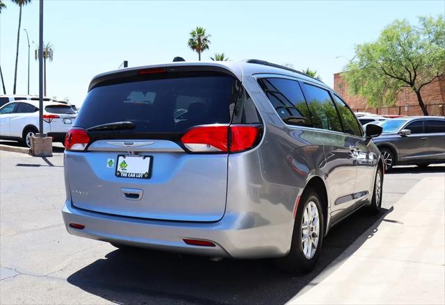 2021 Chrysler Voyager LXI