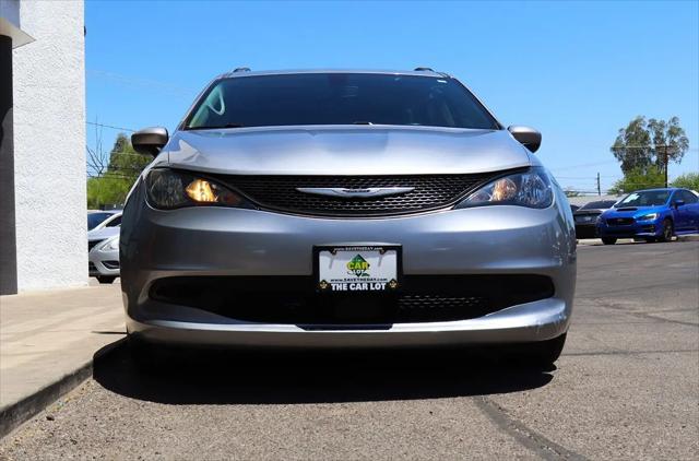 2021 Chrysler Voyager LXI