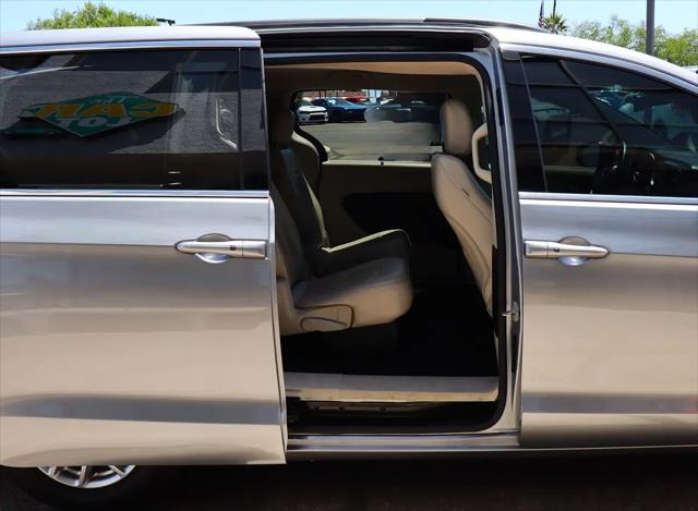 2021 Chrysler Voyager LXI
