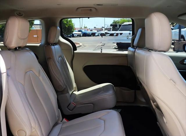 2021 Chrysler Voyager LXI