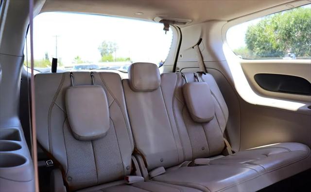 2021 Chrysler Voyager LXI