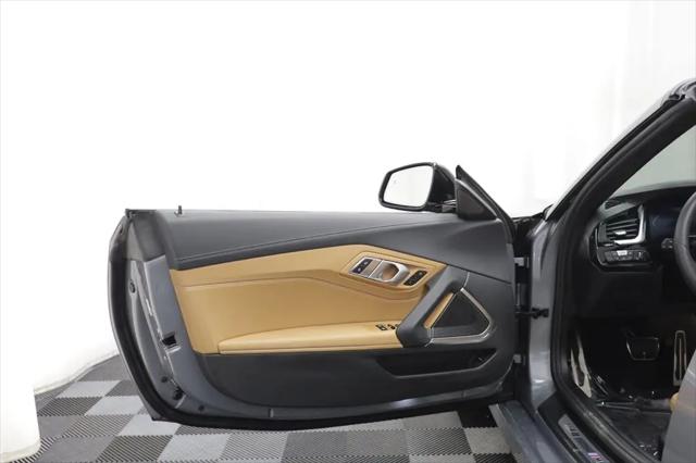 2025 BMW Z4 M40i