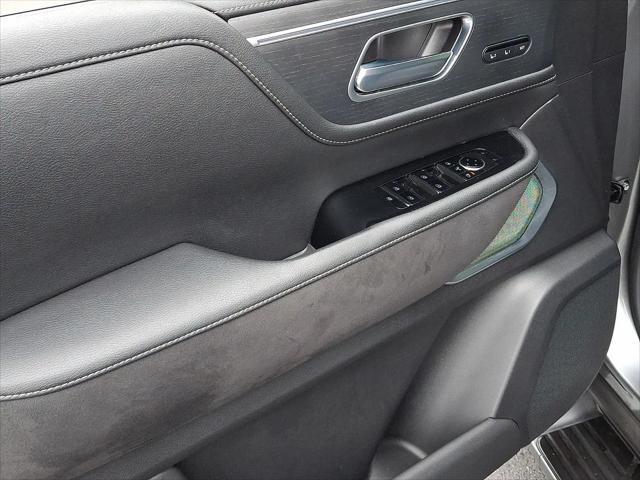 2025 INFINITI QX80 SENSORY AWD