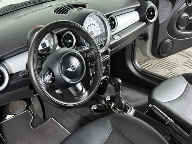 2012 MINI Cooper Cooper