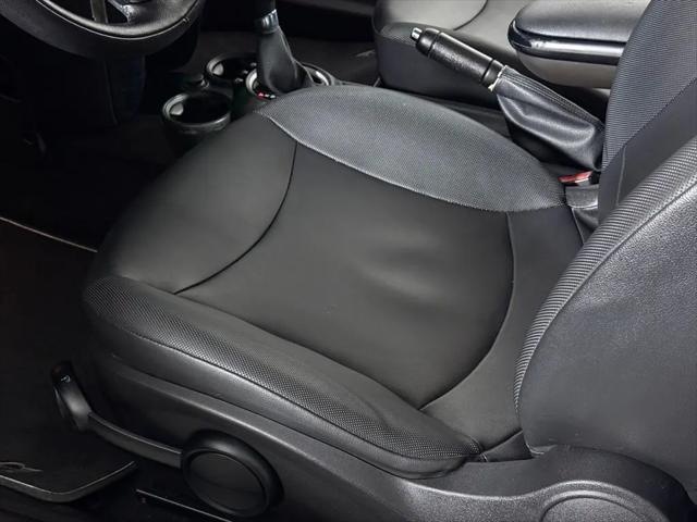 2012 MINI Cooper Cooper