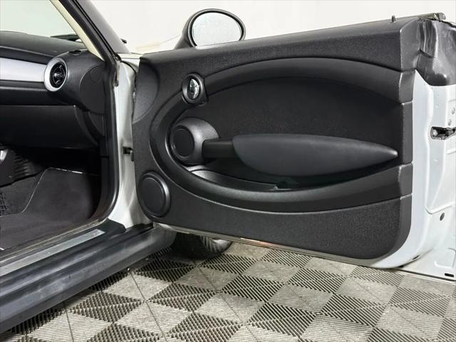 2012 MINI Cooper Cooper