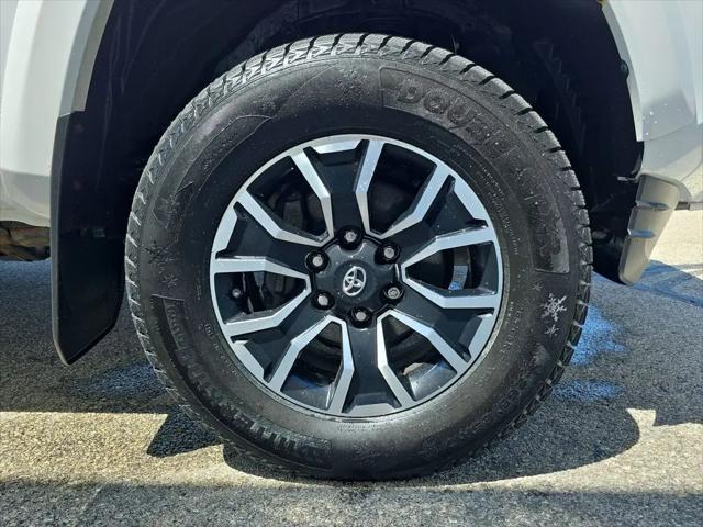 2020 Toyota Tacoma SR5 V6