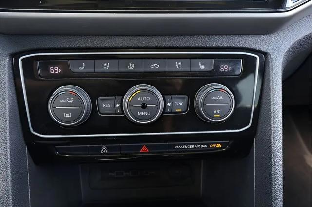 2021 Volkswagen Atlas 3.6L V6 SEL Premium