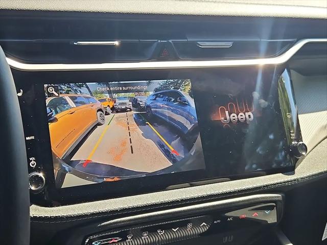 2026 Jeep Cherokee Laredo 4x4