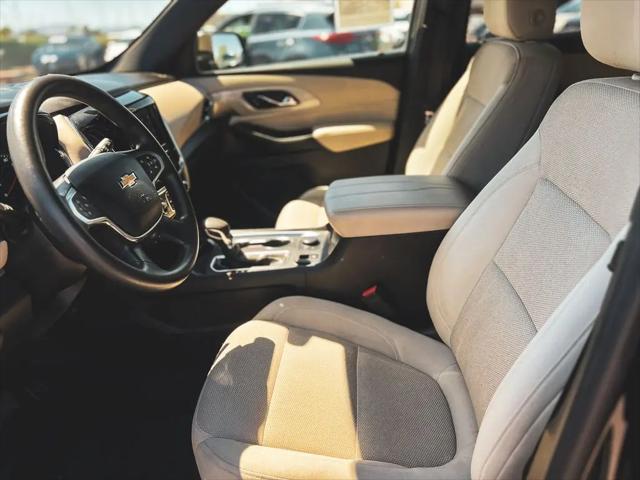 2023 Chevrolet Traverse FWD LS