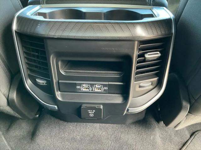 2025 Ram 1500 Big Horn Crew Cab 4x4 5'7" Box
