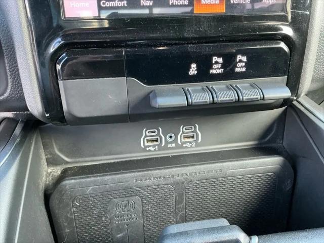 2025 Ram 1500 Big Horn Crew Cab 4x4 5'7" Box