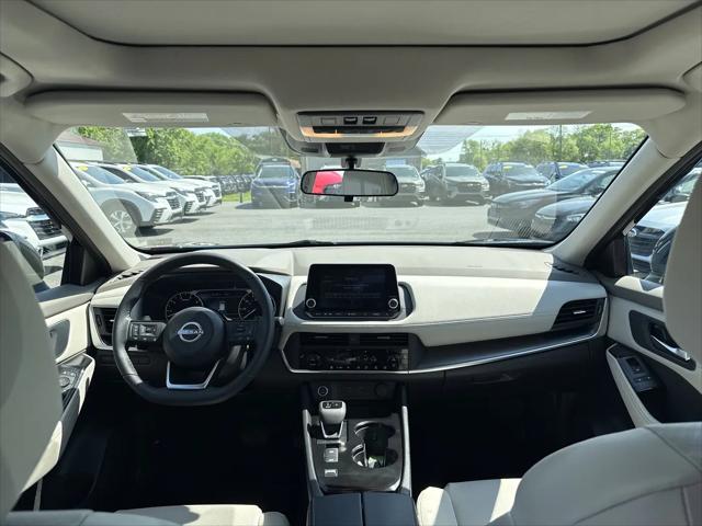 2023 Nissan Rogue SV FWD