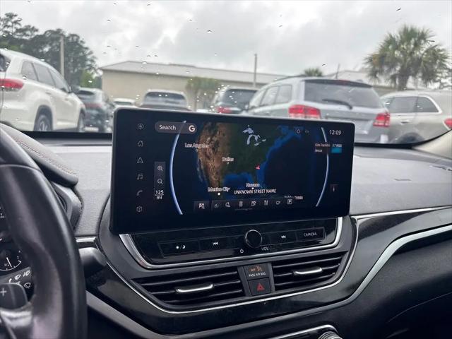 2023 Nissan Altima SR FWD