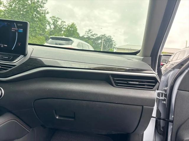 2023 Nissan Altima SR FWD