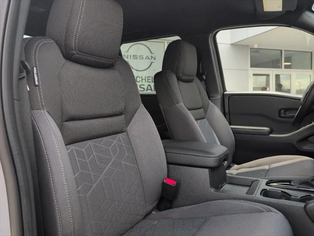 2026 Nissan Frontier Crew Cab SV 4x2