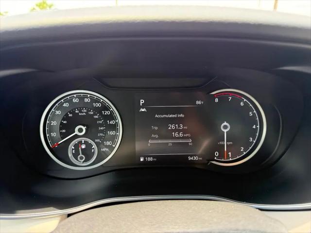 2023 Genesis G70 3.3T RWD