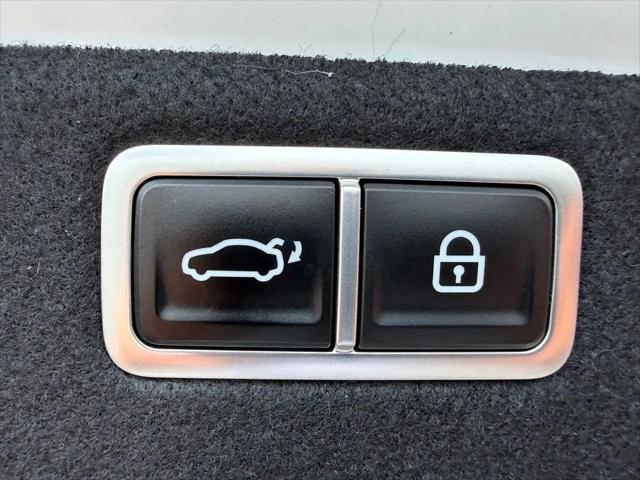 2023 Genesis G70 3.3T RWD