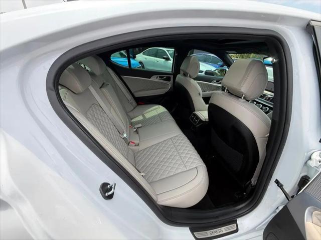 2023 Genesis G70 3.3T RWD