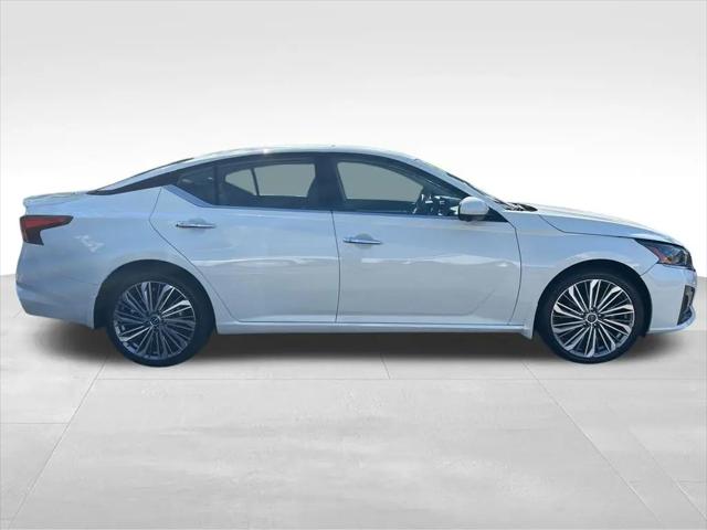2023 Nissan Altima SL Intelligent AWD