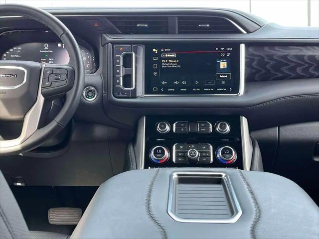 2023 GMC Yukon XL 4WD Denali