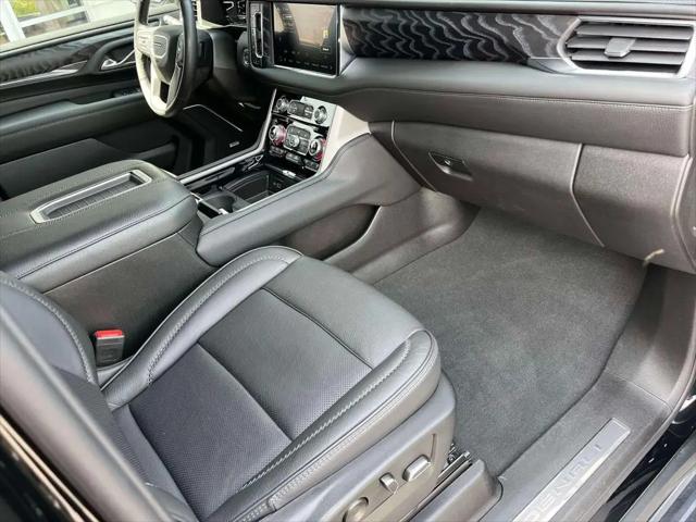 2023 GMC Yukon XL 4WD Denali