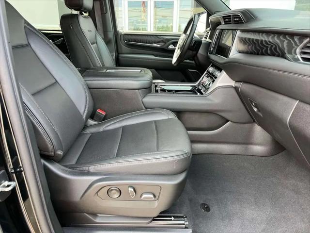 2023 GMC Yukon XL 4WD Denali
