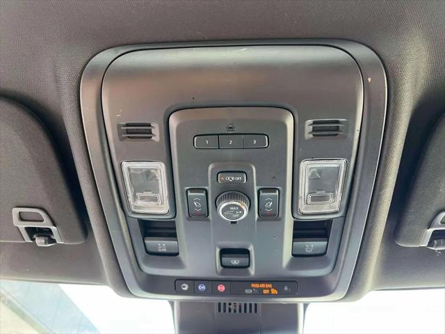 2023 GMC Yukon XL 4WD Denali