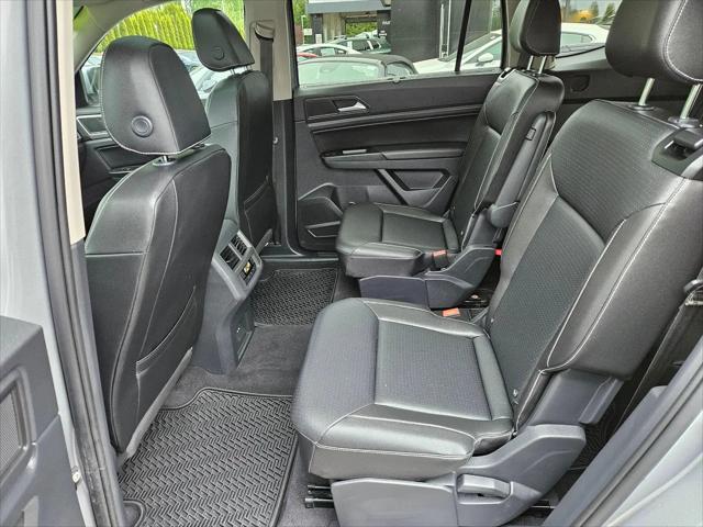 2021 Volkswagen Atlas 3.6L V6 SE w/Technology R-Line