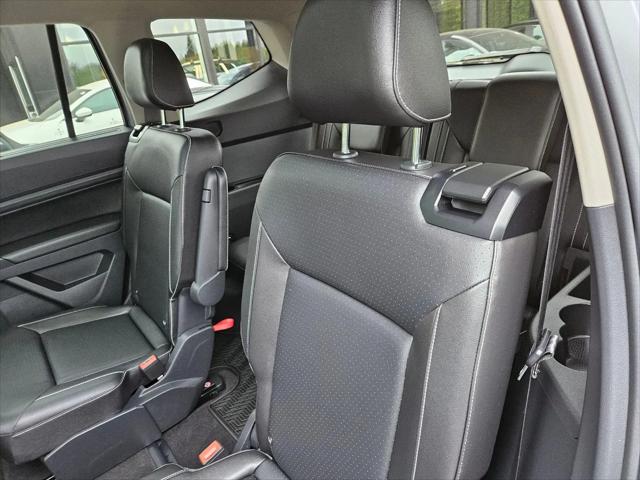 2021 Volkswagen Atlas 3.6L V6 SE w/Technology R-Line