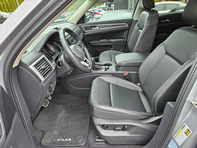 2021 Volkswagen Atlas 3.6L V6 SE w/Technology R-Line
