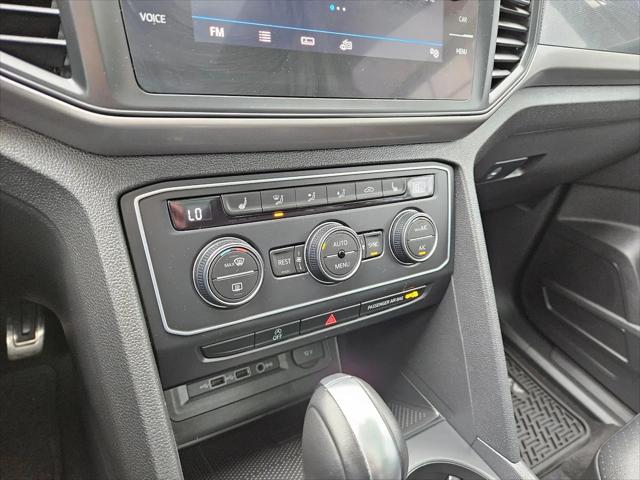 2021 Volkswagen Atlas 3.6L V6 SE w/Technology R-Line